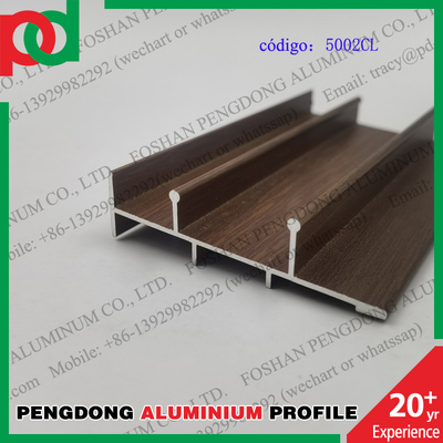 پروفیل های آلومینیومی 0.15 میلی متری T5 Temper Wood Finish برای سری L20 L25 L32 L5000 بولیوی